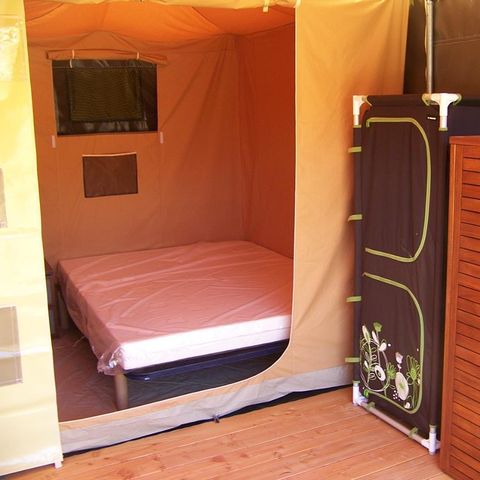Bungalowtent 5 personen - (zonder sanitair)