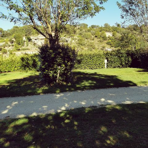 PLOT - PACKAGE SITE 2 people + 1 vehicle + electricity + hot shower