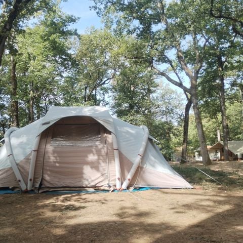 Tent 4 personen - Klaar om te kamperen (zonder sanitair)