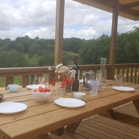 Stacaravan 6 personen - DORDOGNE (met airconditioning)