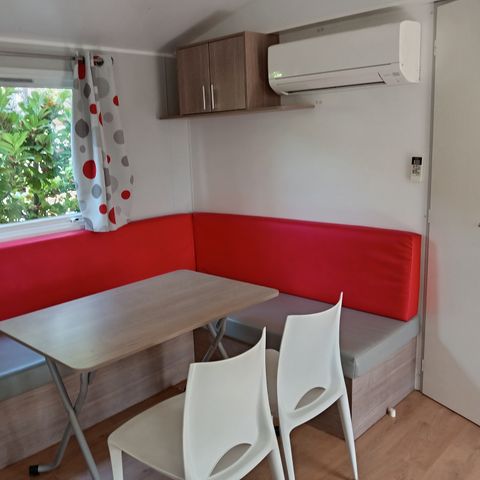 Stacaravan 5 personen - 5 personen met airconditioning