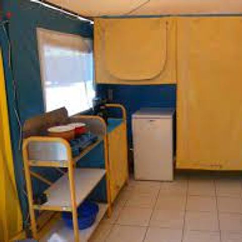 BUNGALOW IN TELA 4 persone - senza servizi igienici