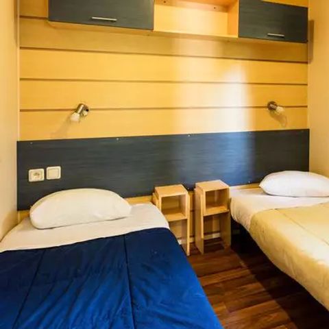 MOBILHOME 4 personnes - Classic | 2 Ch. | 4 Pers. | Terrasse surélevée | Clim.