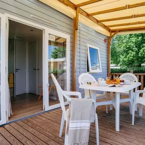 Mobilheim 6 Personen - Comfort | 3 Schlafz. | 6 Pers. | Erhöhte Terrasse | Klimaanlage