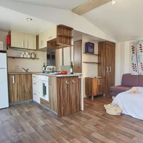 Mobilheim 6 Personen - Classic | 3 Schlafz. | 6 Pers. | Erhöhte Terrasse | Klimaanlage