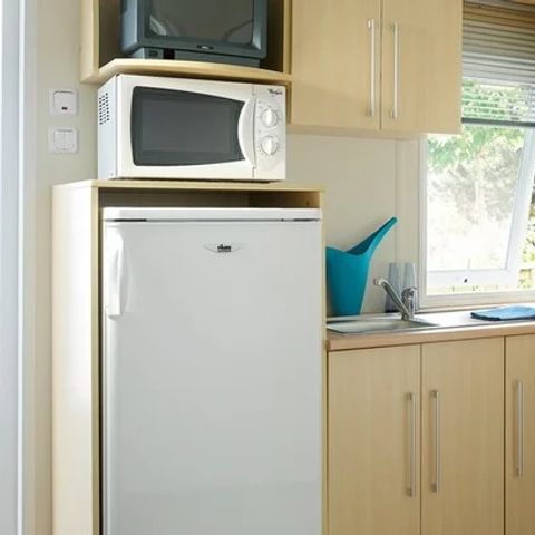 Stacaravan 6 personen - Klassiek | 3 Slaapkamers | 6 Pers. | Verhoogd terras | Airconditioning.