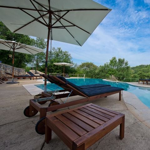 Pitch - Bare pitch + tent (no caravans or camping cars)