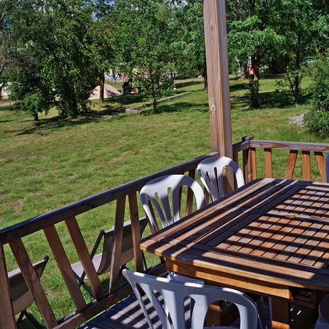 CHALET 5 personas - Siguret Premium con instalaciones sanitarias