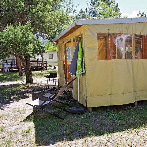 ALBERGUE 4 personas - Ecolodge Confort Premium con instalaciones sanitarias