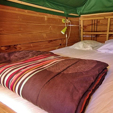 TIENDA DE LONA Y MADERA 4 personas - Naturaleza sin saneamiento