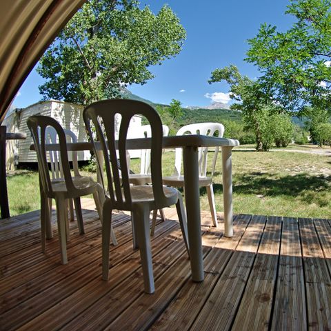 TIENDA DE LONA Y MADERA 5 personas - Naturaleza sin saneamiento