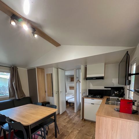 BUNGALOW 6 personnes - 3 chambres avec climatisation Nesasio