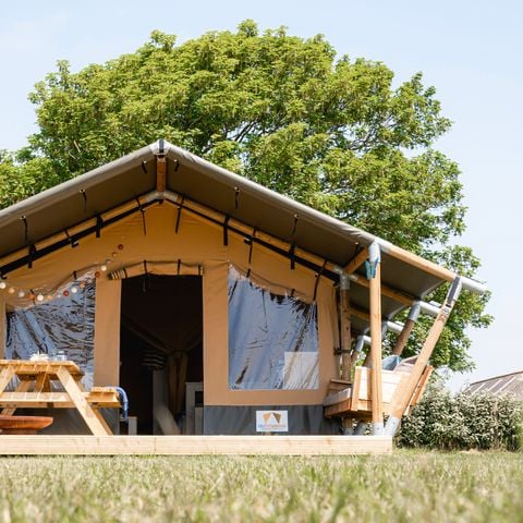 CANVAS AND WOOD TENT 4 people - Thérèse" Family Safari Tent