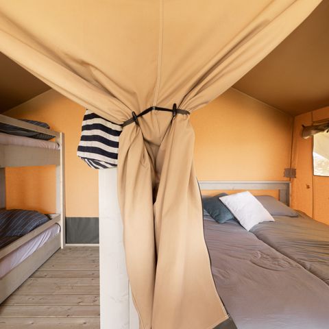 CANVAS AND WOOD TENT 4 people - Family Safari Tent Thérèse
