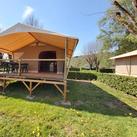 Canvas and wooden tent 4 persons - Tent Canada