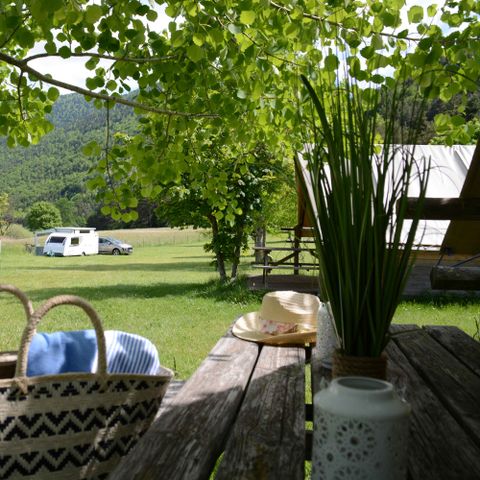 TENTE 4 personnes - Cabane Edelweiss (sans sanitaires)