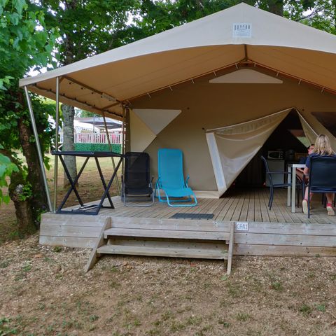 Tent 5 persons - LODGE CANADA STANDARD (WITHOUT SANITARY FACILITIES)