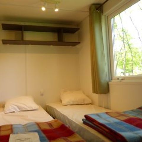 Mobilheim 6 Personen - KOMFORT HALBÜBERDACHTE TERRASSE