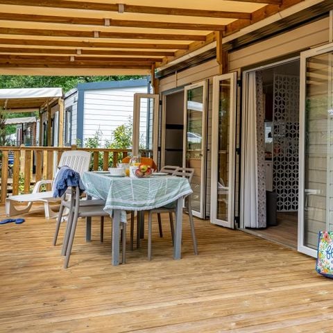 MOBILHOME 6 personnes - Mobil-home PREMIUM 33m² - 3 chambres + terrasse + TV + lave-vaisselle + draps + serviettes | 6 personnes