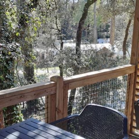 MOBILHOME 2 personnes -  Homeflower PREMIUM 20m² - 1 chambres + terrasse semi-couverte + TV + draps + serviettes | 2 personnes