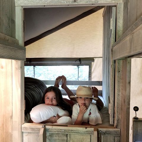 TENDA IN TELA E LEGNO 6 persone - WOODY Lodge 50m² con terrazza coperta - 3 camere da letto (con bagno privato)