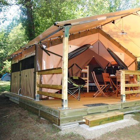 Tente en toile et en bois 5 personnes - Lodge VICTORIA 30m² / 2 chambres (sans sanitaires privatifs)
