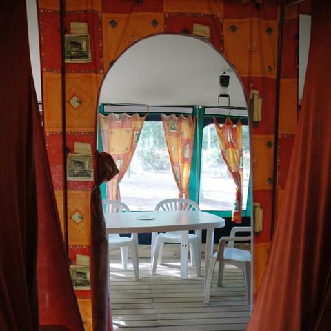 TENT 5 people - Fully-equipped tent 29m² - 3 bedrooms (no sanitary facilities)