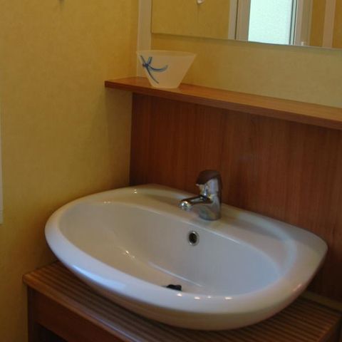 Mobile home 4 persons - 4 - 33m² with covered terrace / 2 bedrooms