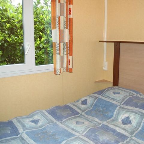 Mobilheim 4 personen - M54 - 26m² mit halbüberdachter Terrasse / 2 Schlafzimmer