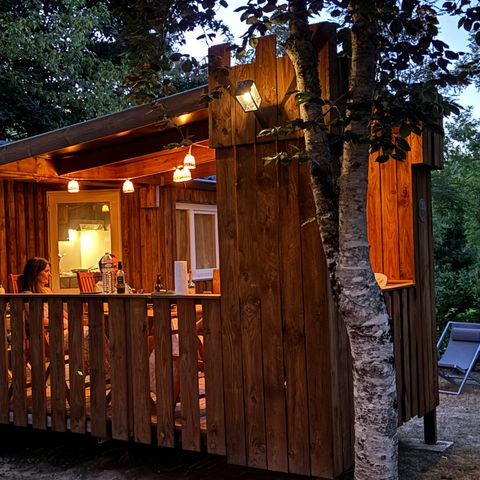 MOBILHOME 4 personnes - Mobil-home bois BABY avec CLIM - 26m² avec terrasse couverte / 2 chambres