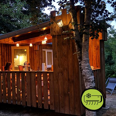Mobilheim 4 personen - Holz-Mobilheim BABY mit KLIMA - 26m² mit überdachter Terrasse / 2 Zimmer