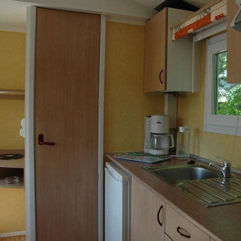 BUNGALOW 4 personnes - Mobil-home bois - 26m² avec terrasse couverte / 2 chambres