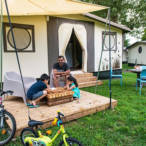 Tenda in tela e legno 4 persone - 2 camere per 4 persone con bagno privato