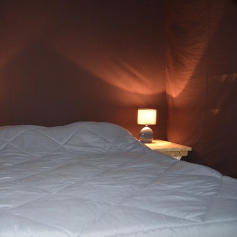 Zelt 5 personen - Robinson Lodge - 2 Zimmer - 25 m2 (+überdachte Terrasse 10 m2) 5 Personen