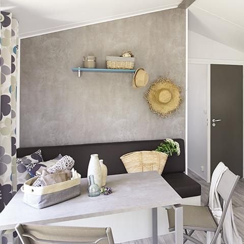 Stacaravan 4 personen - Malaga Duo - 2 slaapkamers - 27 m2 (+Semi-overdekt terras 8 m2) voor 4 personen