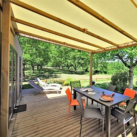 MOBILHOME 4 personnes - Ultimate | 2 Ch. | 4 Pers. | Terrasse simple | 2 SDB | Clim. | TV