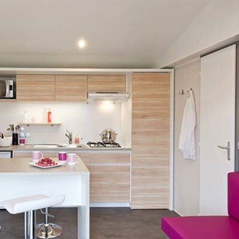 Mobile home 4 persons - Mobil-home | Ultimate | 2 Bedrooms | 4 Pers | Terrace Lounge | Jacuzzi | 2 bathrooms | Air conditioning | TV