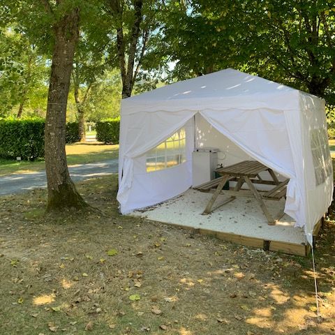 STAANPLAATS - Ready To Camp Pakket - vooraf ingerichte kampeerplaats