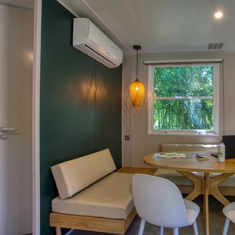 Mobilheim 4 personen - Premium O'Hara 29-31m² (2Sch-4Pers) + Halbüberdachte Terrasse + Klima + LV + TV