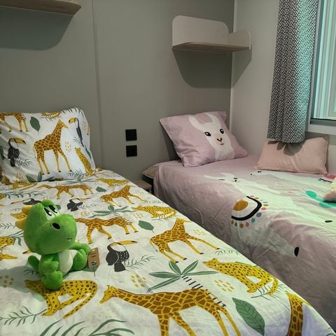 MOBILHOME 4 personnes - Mobil-Home Confort Riviera 29m² (2 chambres) + terrasse couverte 18m²