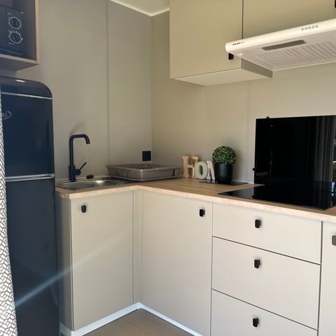 Stacaravan 4 personen - Stacaravan Confort Riviera 29m² (2 kamers) + overdekt terras 18m² (2 kamers)