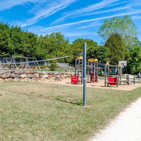 Flower Camping  Le Tiradou - Camping Dordogne - Image N°4