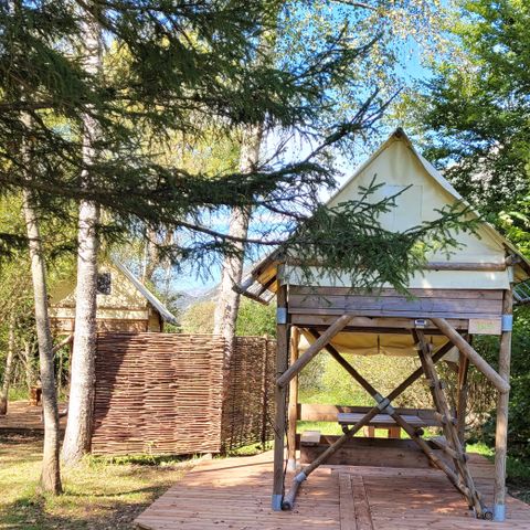 UNUSUAL ACCOMMODATION 1 person - Bivouac on stilts (without sanitary facilities)