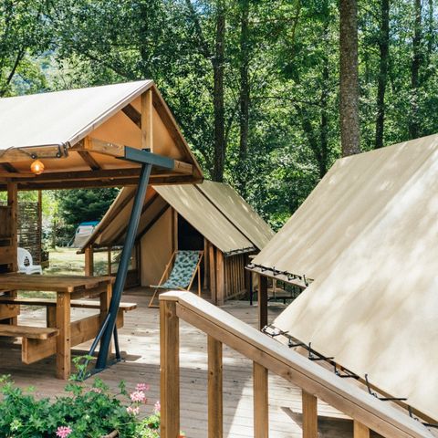 CANVAS AND WOOD TENT 4 people - Poly'tente 4 pers