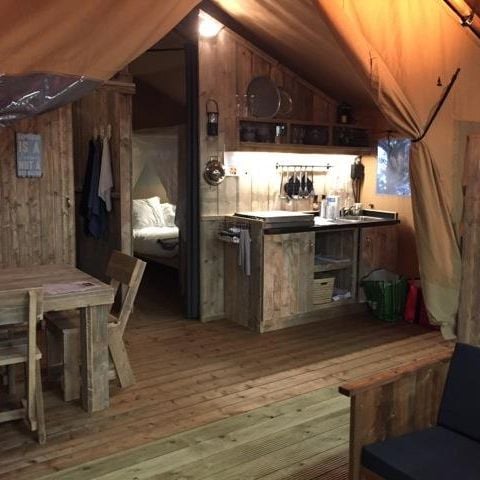 Tente en toile et en bois 4 personnes - Lodge WOODY 4 pers