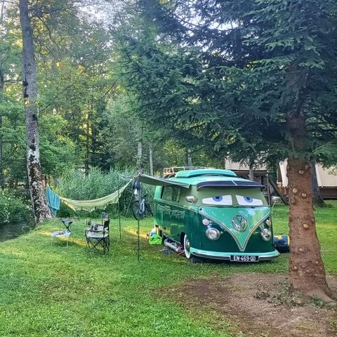 EMPLACEMENT - Emplacement Bord Ruisseau