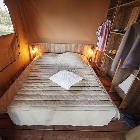 Tent 5 personen - Tent KENYA Comfort 34 m² (2 slaapkamers, 5 personen) zonder sanitair, voor 2 tot 5 personen