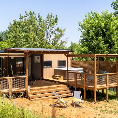 MOBILHOME 6 personnes - EXCLUSIF 3 chambres  Jacuzzi avec suite parentale