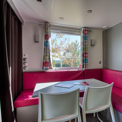 Stacaravan 4 personen - 3 kamers 4 personen