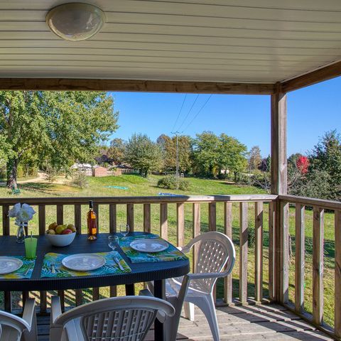 BUNGALOW 4 personnes - MOBILE-HOME OHARA, VUE IMPRENABLE SUR LA PISCINE ET LA VALLEE